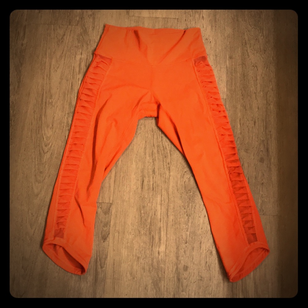 Super sexy lulu lemon workout leggings